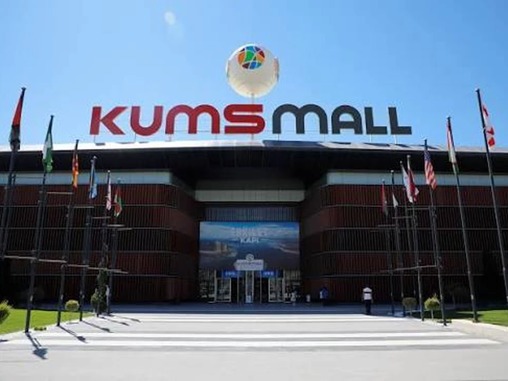 Kumsmall AVM ana giriş